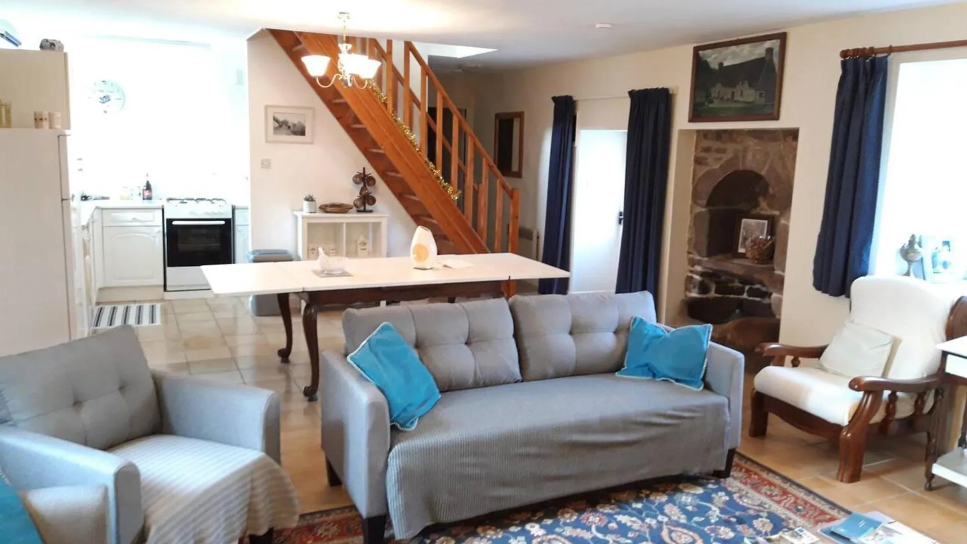 Maison Charmante A Langoelan Avec Piscine Partagee