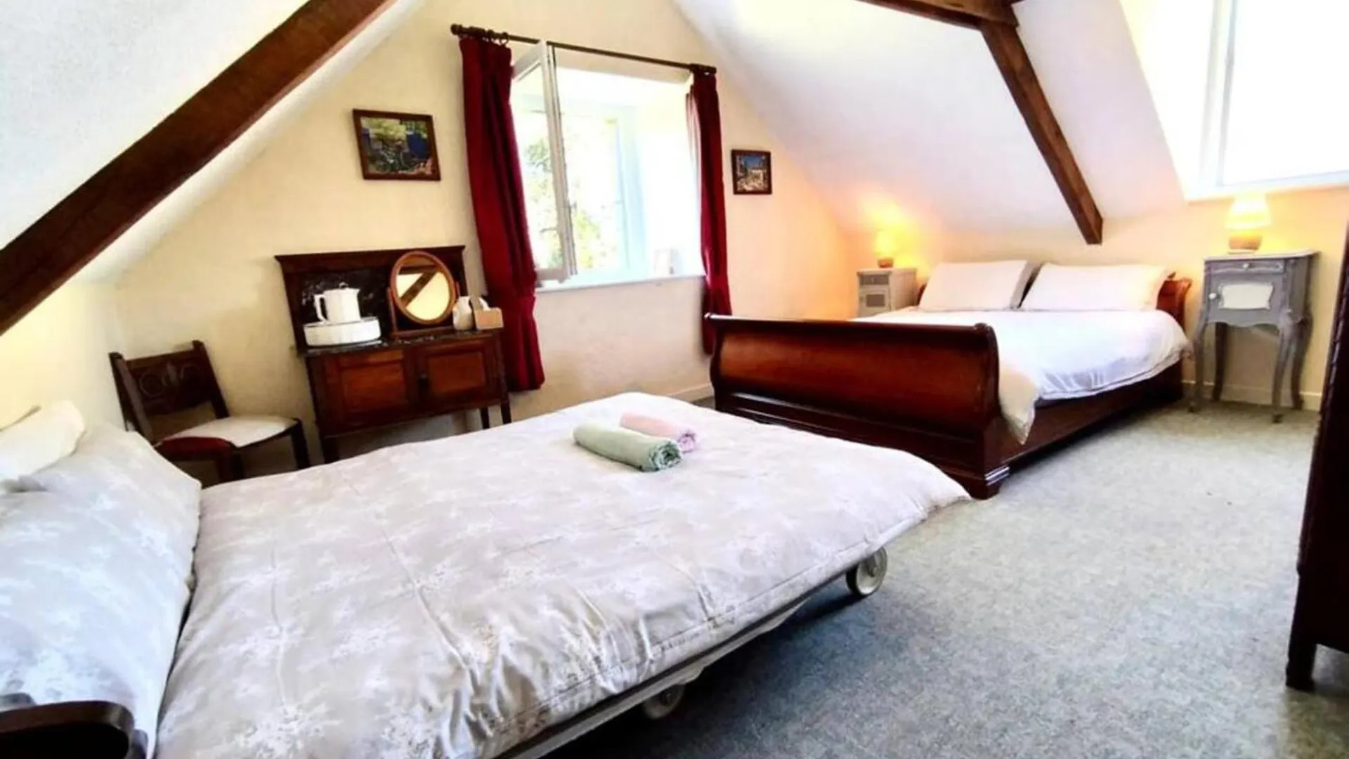 Maison Charmante A Langoelan Avec Piscine Partagee