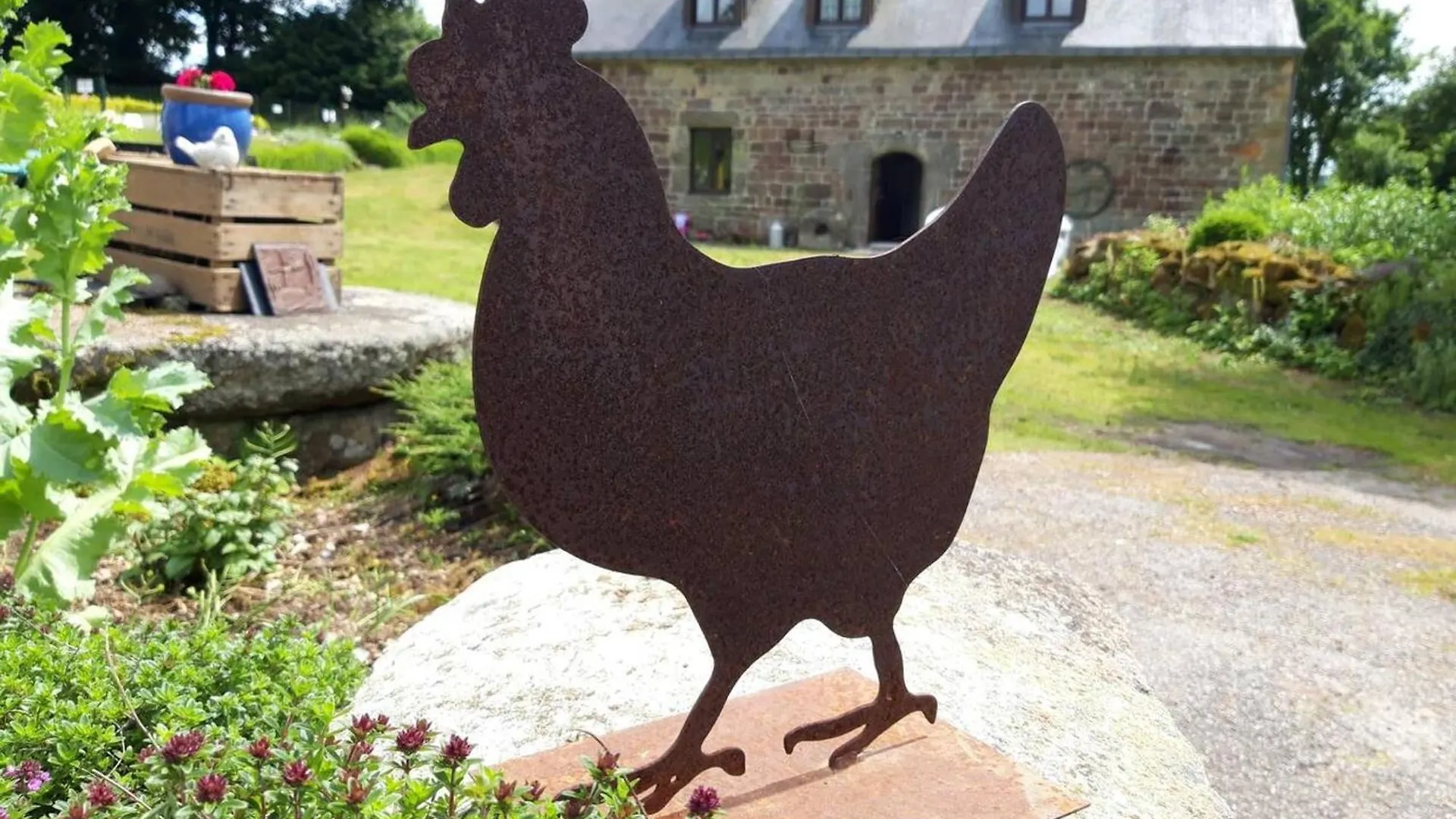 Maison Charmante A Langoelan Avec Piscine Partagee 0*,  France